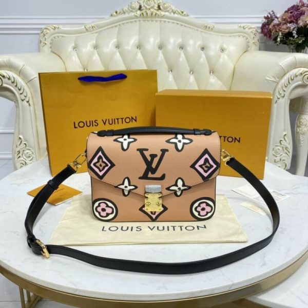 Louis Vuitton Pochette Metis Replica in M45823 Style - Image 4