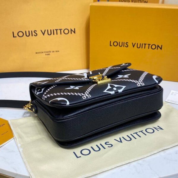 Replica LV Pochette Metis Crossbody Bag M46018 M46028 - Image 7