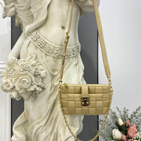 Replica LV Pochette Troca M59046 M59048 M59049 Handbag - Image 3