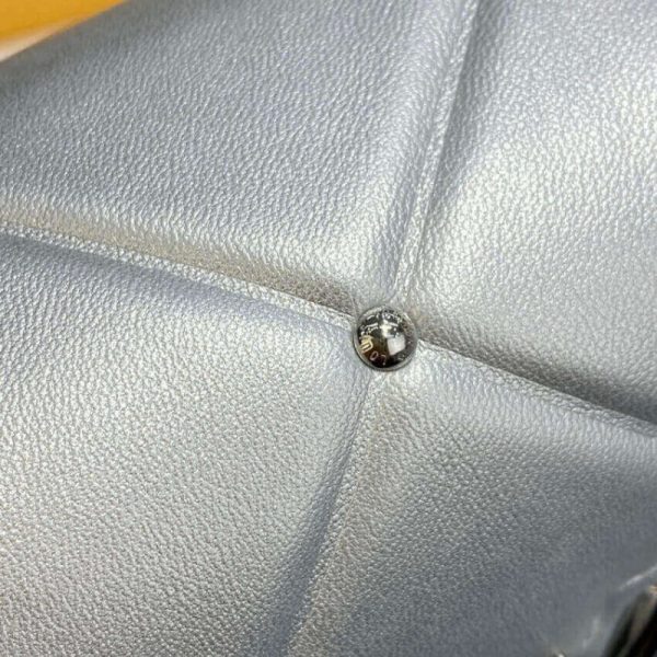 Replica Louis Vuitton Twist PM M59031 Argent Sheepskin Leather - Image 11