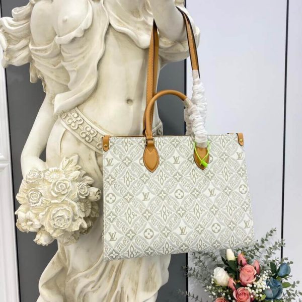Replica LV Onthego MM Jacquard Bag M59614 Since 1854 - Image 4