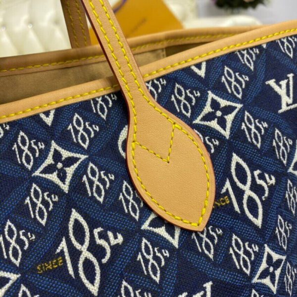 Replica Louis Vuitton Neverfull MM 1854 Print M57484 Bag - Image 10