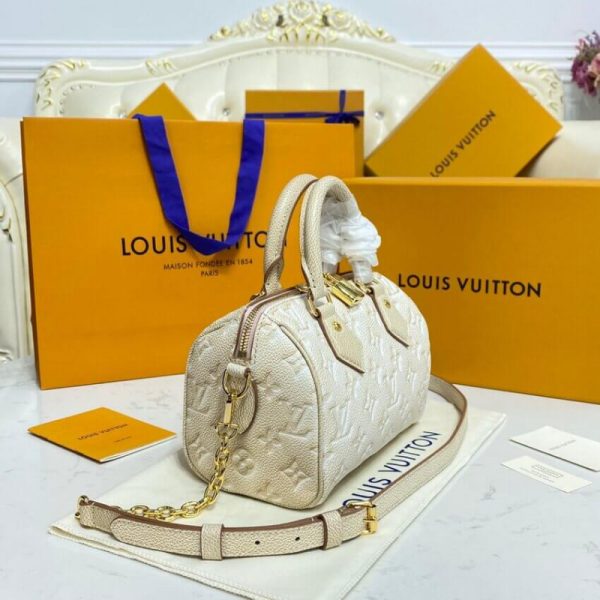 Replica LV Speedy Bandouliere 20 in Pale Beige | M46163 - Image 4