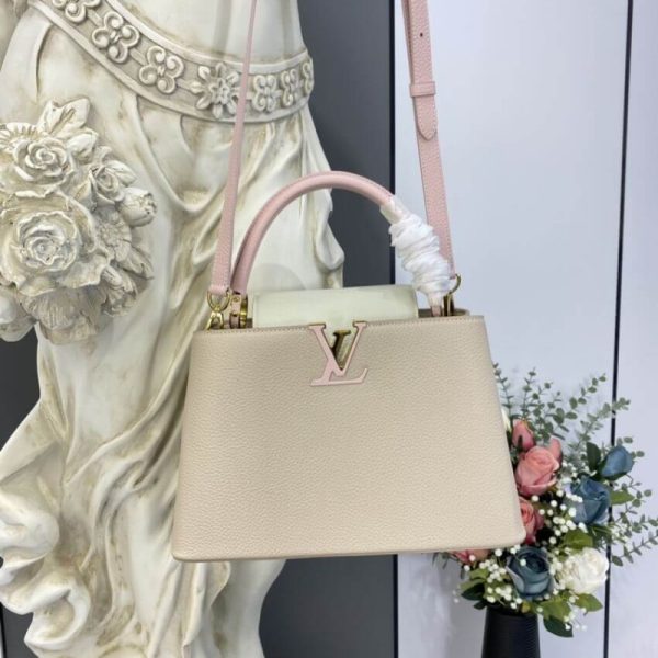 Louis Vuitton Capucines MM Taurillon Leather Replica Handbag