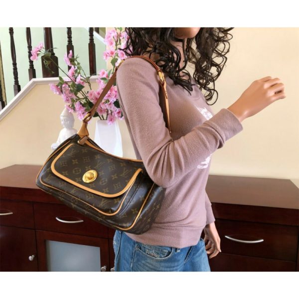 Replica Louis Vuitton Tikal GM Shoulder Bag M40077 Luxury Style - Image 4