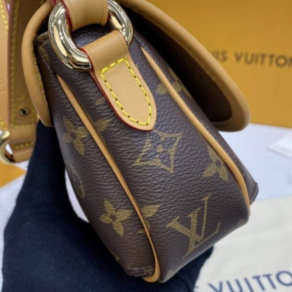 Replica LV Tikal PM Shoulder Bag M40078 - Stylish & Durable - Image 9