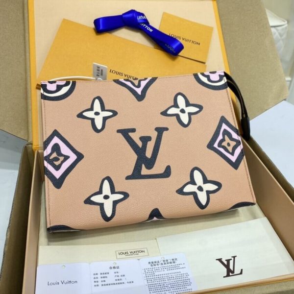 Replica Louis Vuitton Toiletry Pouch 26 | Premium Style - Image 2