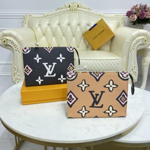 Replica Louis Vuitton Toiletry Pouch 26 | Premium Style - Image 11