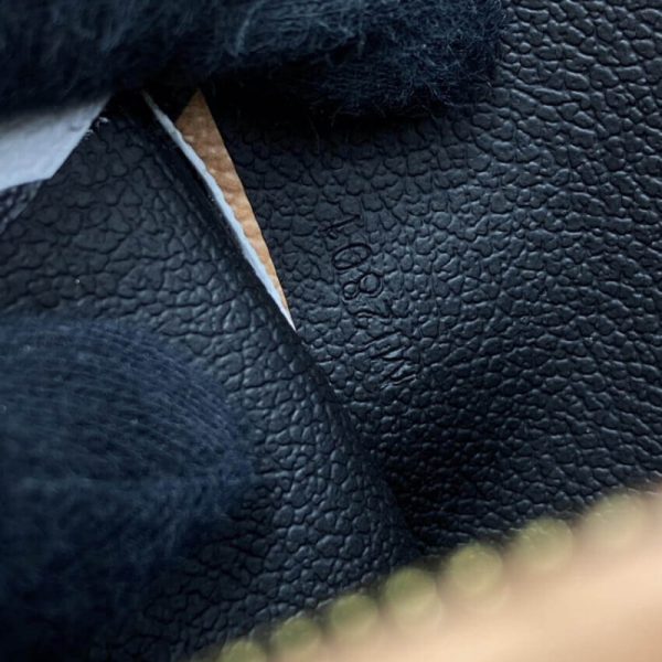 Replica Louis Vuitton Toiletry Pouch 26 | Premium Style - Image 10