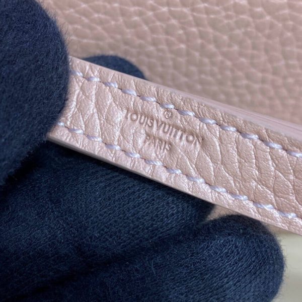 Replica LV Twist One Handle MM Champagne Métallise Bag - Image 10