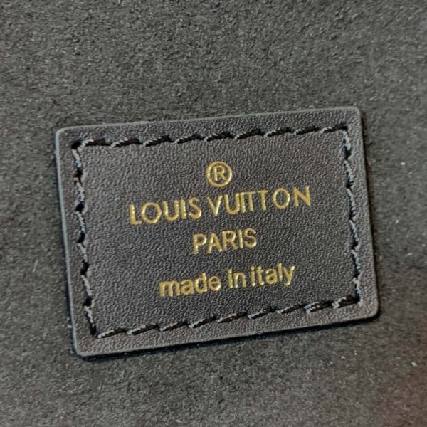 Louis Vuitton Vanity PM Replica – M57118 Stylish Handbag - Image 13