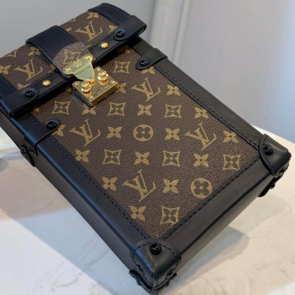 Replica LV Vertical Trunk Pochette M63913 – Luxury Style - Image 5