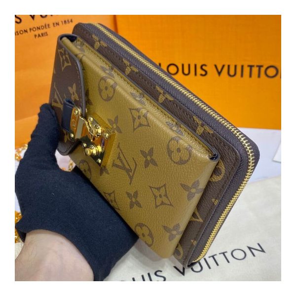 Replica LV Metis Vertical Zippy Wallet – Stylish & Functional - Image 7