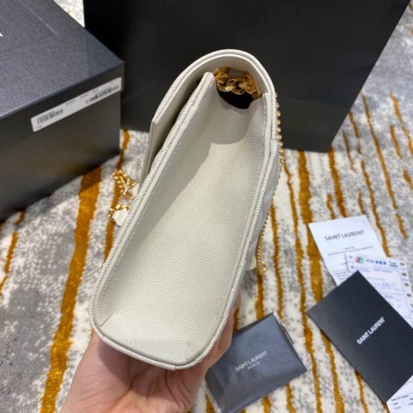 Saint Laurent White Grain Leather Envelope Medium Bag - Image 5