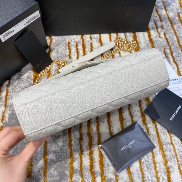 Saint Laurent White Grain Leather Envelope Medium Bag - Image 7