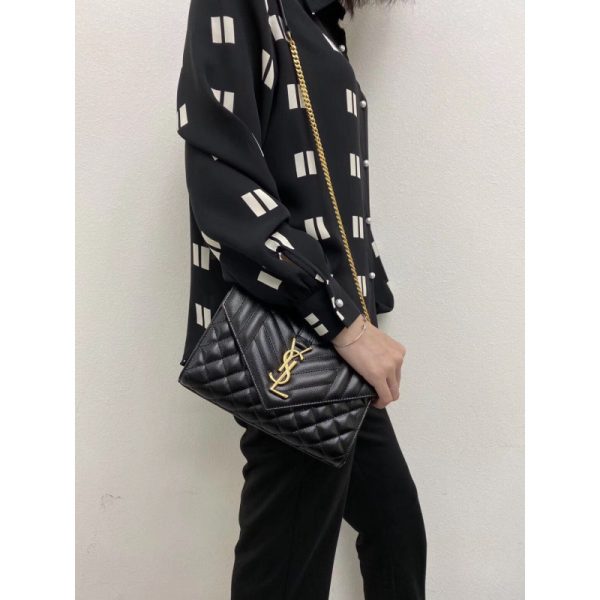 Replica YSL Grain Leather Envelope Small Bag in Black - Image 4