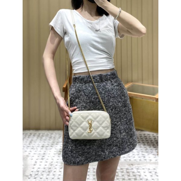 Replica YSL Becky Clutch Bag 608941 - Stylish Designer Dupe - Image 4