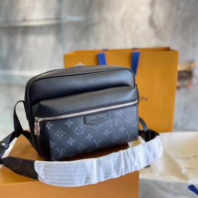 Replica LV Taigarama Outdoor Messenger PM M30830