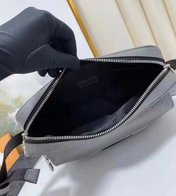 Replica LV Taigarama Messenger PM Silver - Stylish & Durable - Image 3