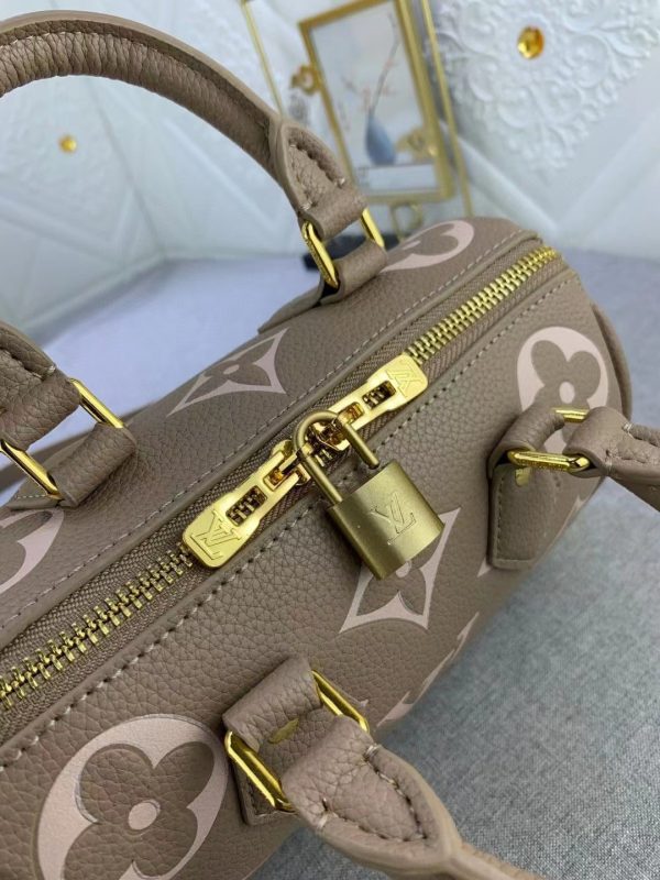 LV Speedy Bandoulière 20 Bicolor Monogram Empreinte Replica - Image 3