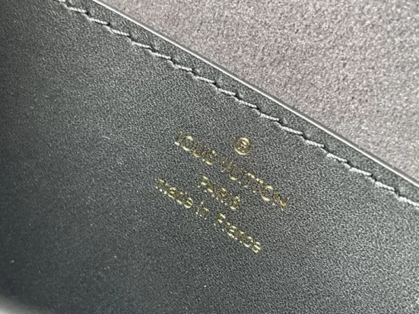 Replica LV Tilsitt Monogram Handbag M46548 - AAA Quality - Image 3