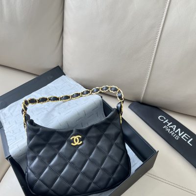 Chanel Hobo Replica Handbag - Style As3562