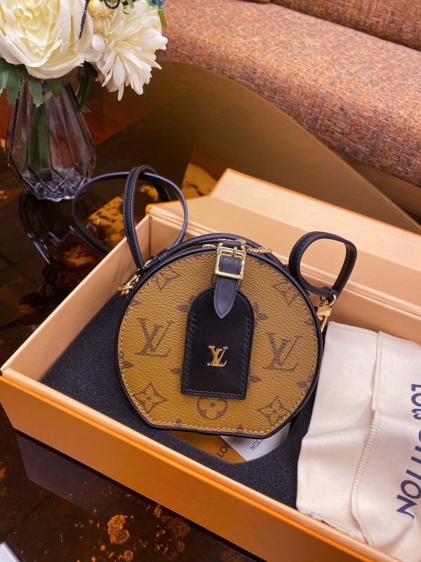 Replica LV Monogram Reverse Canvas Mini Boite Chapeau M68276