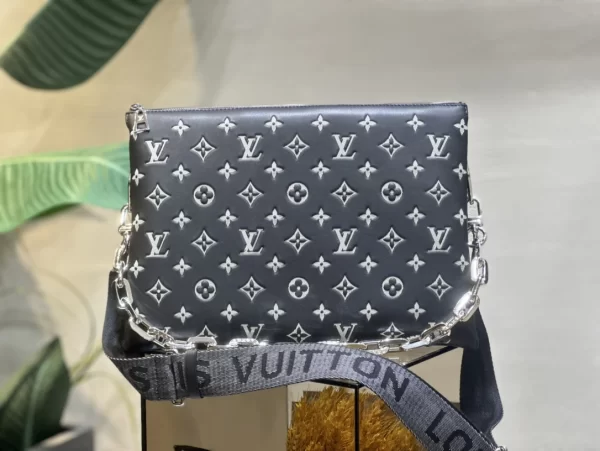 Louis Vuitton Coussin Monogram Lambskin MM Black/Gray Bag