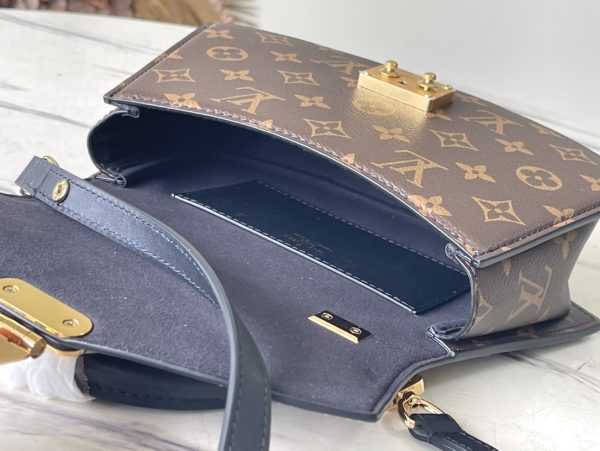 Louis Vuitton Tilsitt M46548 Replica Handbag - Image 2
