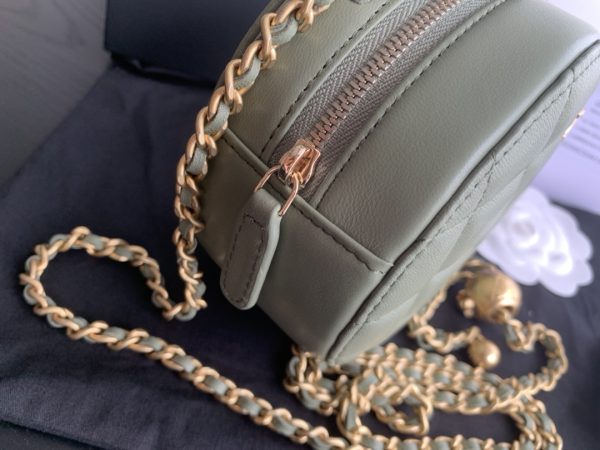 Chanel Green 1449 Replica Handbag - Luxe Style - Image 6