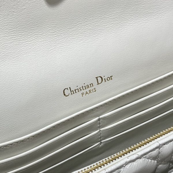 Replica Dior Lady Dior Chain Pouch S0937 - Stylish & Trendy - Image 2