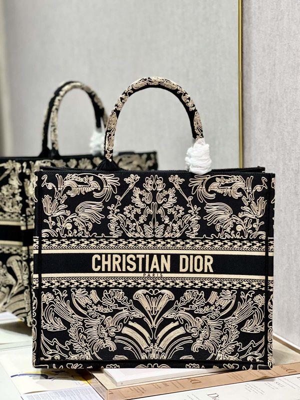 Replica Dior Book Tote – Black & White Cornely Embroidery