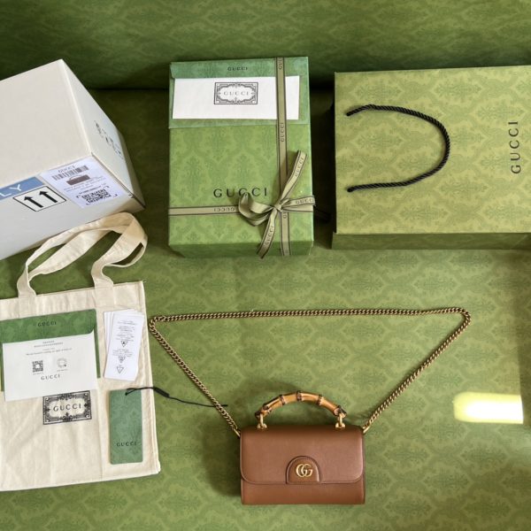 Replica Gucci GG Bamboo Top Handle Bag | Stylish & Compact - Image 8
