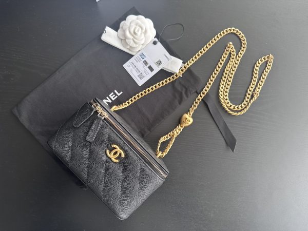Replica Chanel Black Vanity Case Ap3204 - Image 9