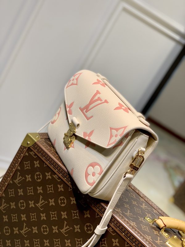 Louis Vuitton Pochette Metis Replica M45573 Handbag - Image 6