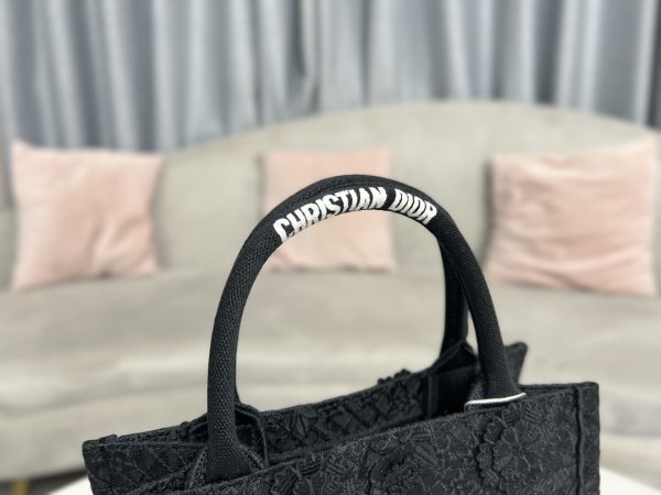 Replica Dior Book Tote Small D-Lace Macrame Handbag - Image 6