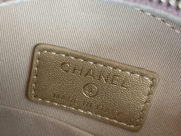 Replica Chanel Pink 1449 Handbag - Elegant & Stylish - Image 2