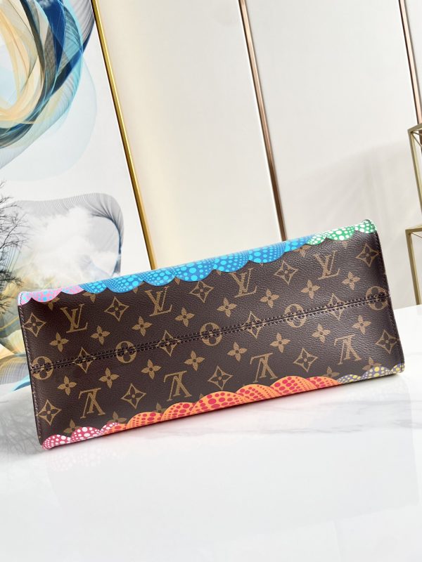 Replica LV x YK Onthego MM M46466 Handbag - Image 6