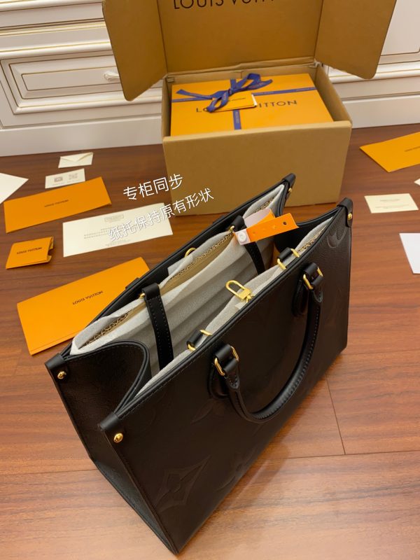 Replica LV Onthego MM M45595 Handbag - Stylish & Affordable - Image 7