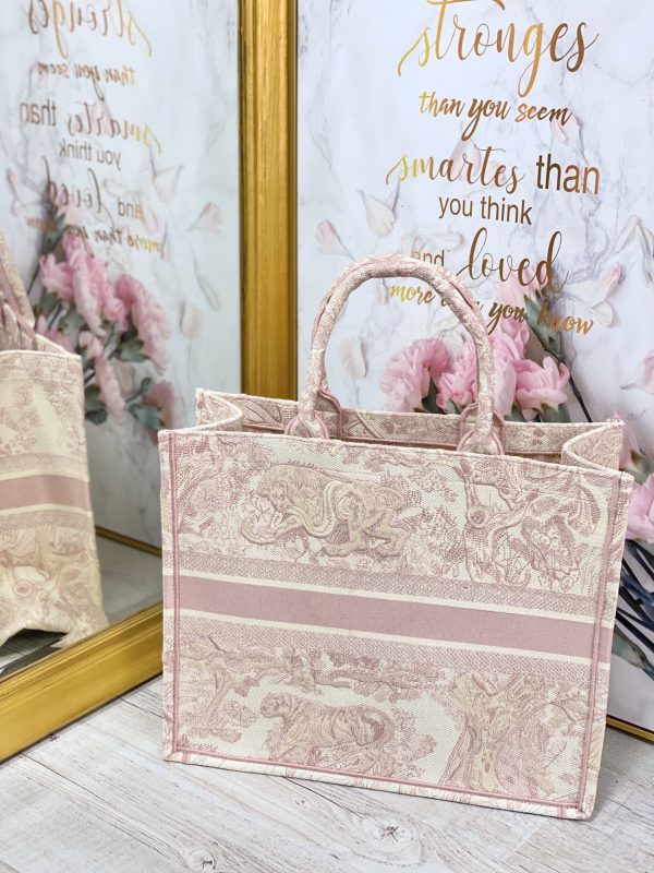 Replica Dior Book Tote Pink Toile De Jouy Embroidery M1286Ztdt_M956 - Image 9