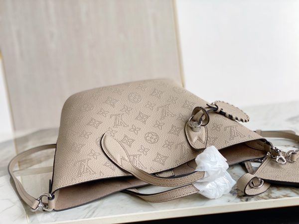 Louis Vuitton Blossom PM M21849 Replica Handbag - Image 7
