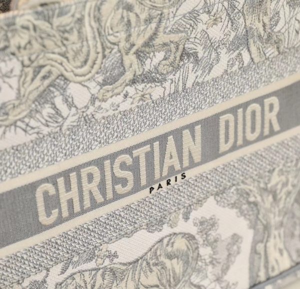 Replica Dior Book Tote: Gray Toile De Jouy Embroidery Bag - Image 7