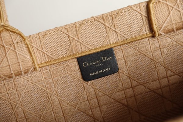 Replica Dior Book Tote Natural Raffia Cannage Bag - Image 3