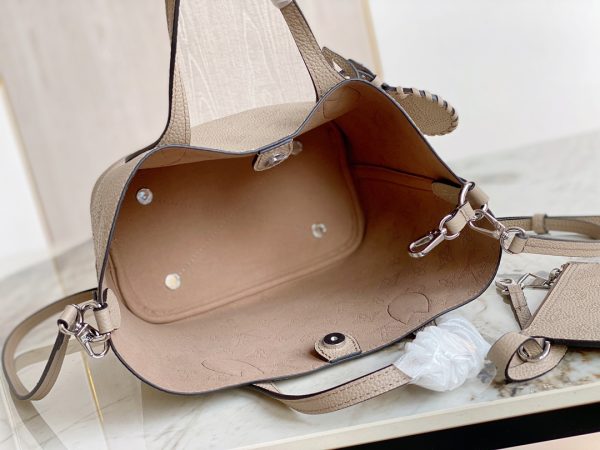 Louis Vuitton Blossom PM M21849 Replica Handbag - Image 2