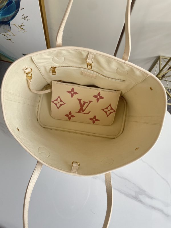 Replica Louis Vuitton Neverfull MM M21579 Tote Bag - Image 3