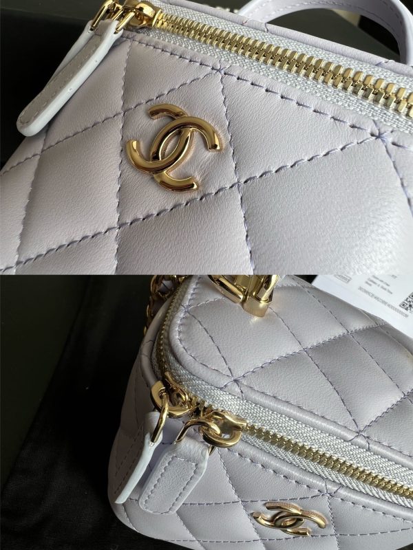Replica Chanel 22 White Ap2198 Luxury Handbag - Image 4