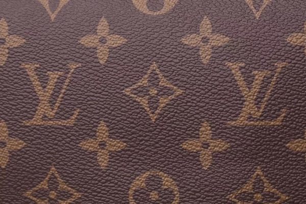 Replica Louis Vuitton Locky BB M44141 Handbag | Stylish Dupe - Image 9