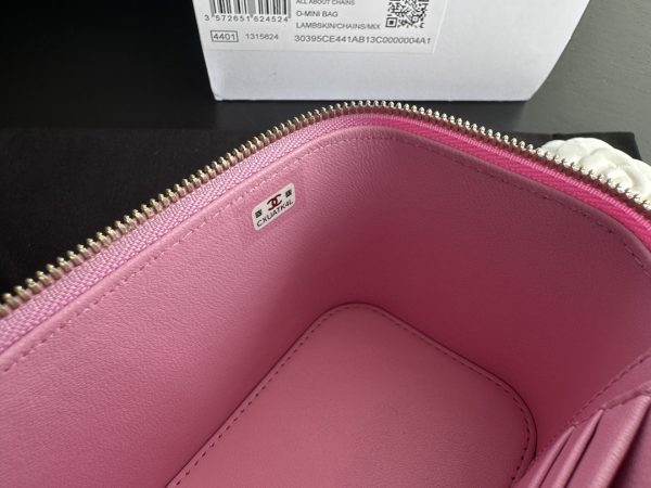 Replica Chanel Pink Vanity Case – Style & Elegance - Image 3