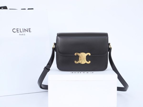 Celine Teen Triomphe Replica Handbag – Stylish & Affordable