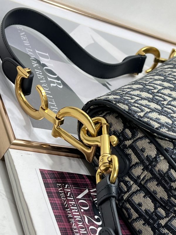 Replica Dior Saddle Bag Blue Oblique Embroidery M0446Criw M928 - Image 2